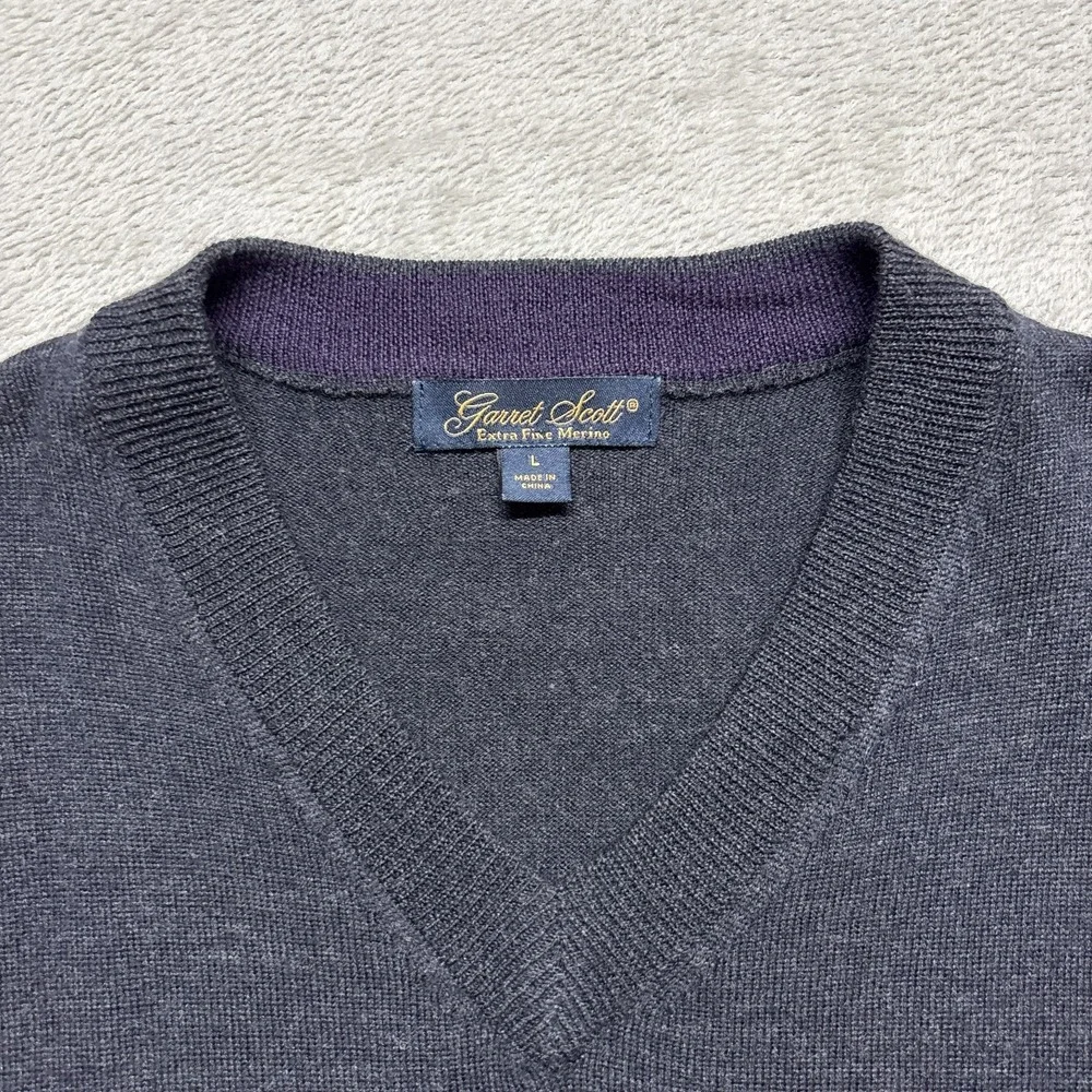 Garret‎ Scott Sweater Vest Mens L Charcoal Gray Extra Fine Merino Wool V Neck